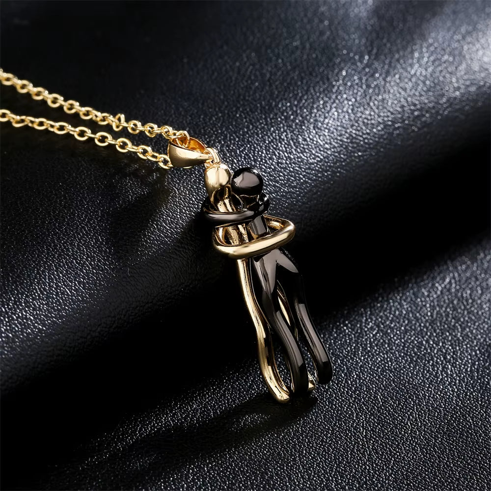 High Quality Gold Color Copper Wedding Jewelry 2022 Fashion Unique Design Women Men Give Me a Hug Necklace Wholesale