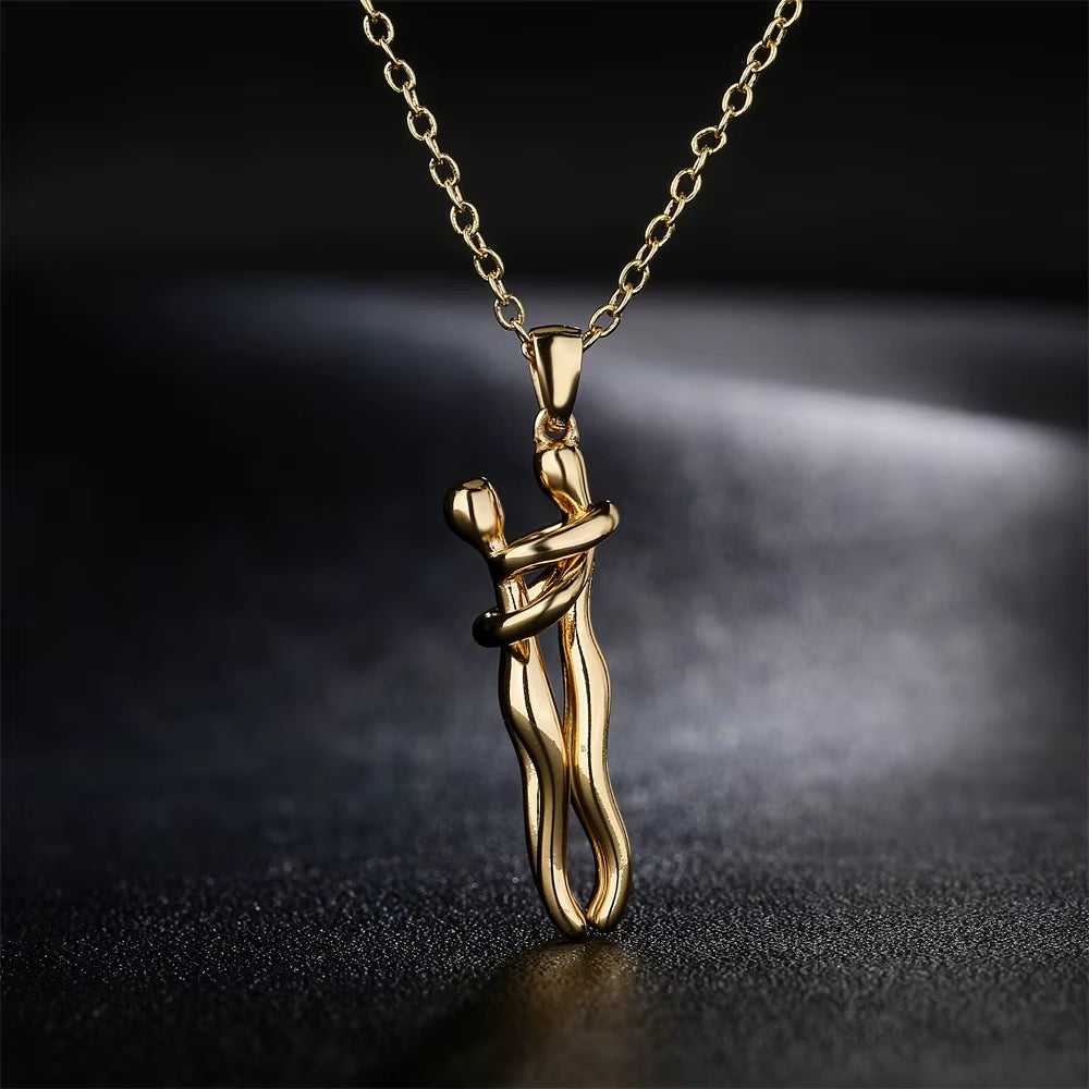 High Quality Gold Color Copper Wedding Jewelry 2022 Fashion Unique Design Women Men Give Me a Hug Necklace Wholesale